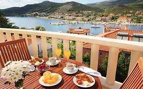 Villa Vrbat